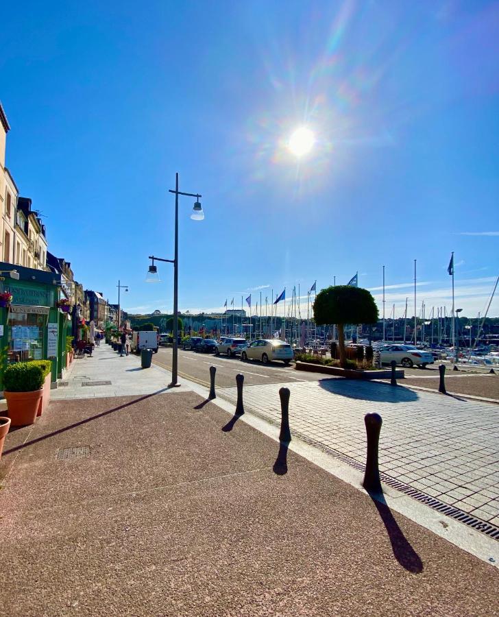 Sur Le Port De Plaisance - Proche Plage Et Centre Dieppe Buitenkant foto