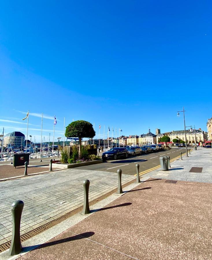 Sur Le Port De Plaisance - Proche Plage Et Centre Dieppe Buitenkant foto