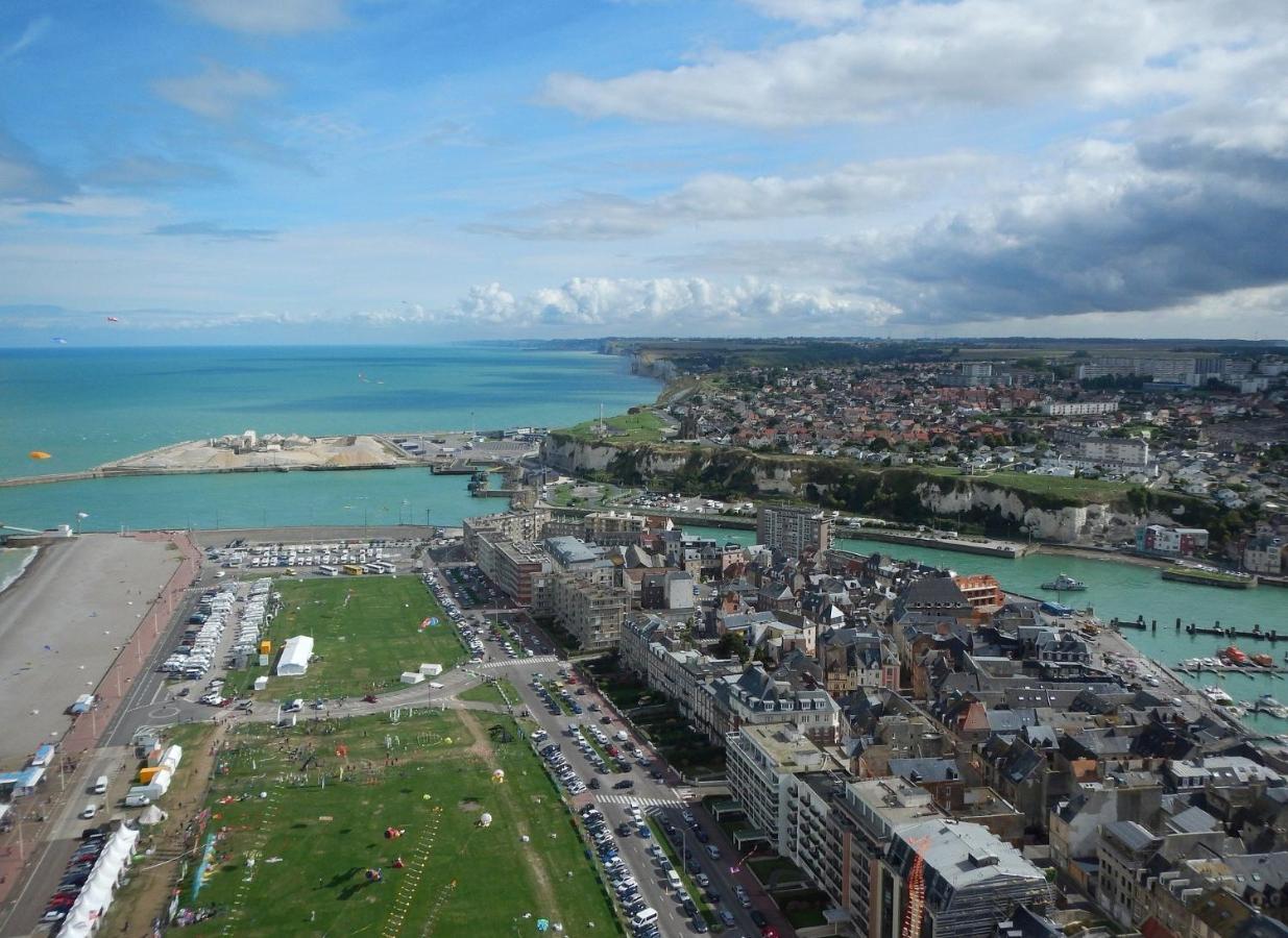 Sur Le Port De Plaisance - Proche Plage Et Centre Dieppe Buitenkant foto